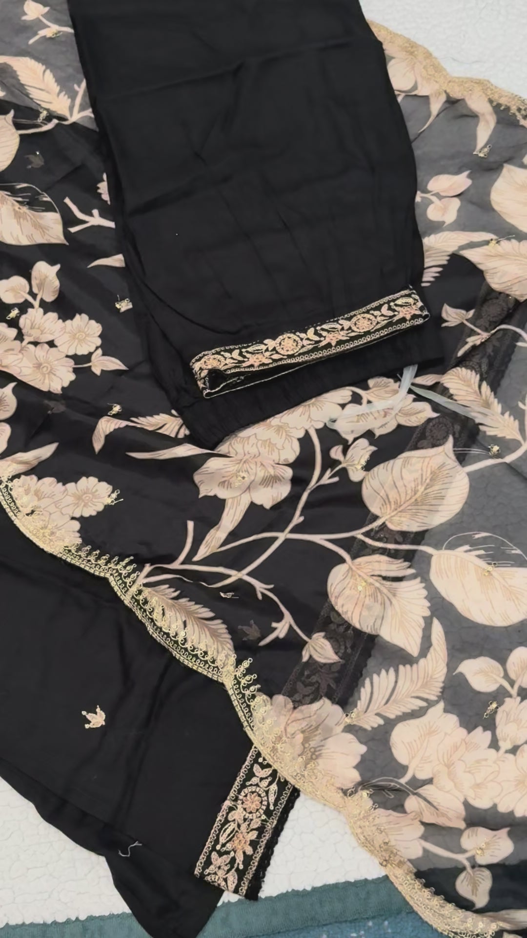 Ethnic Motifs Embroidered Thread Work Kurtha with Salwar and Dupatta