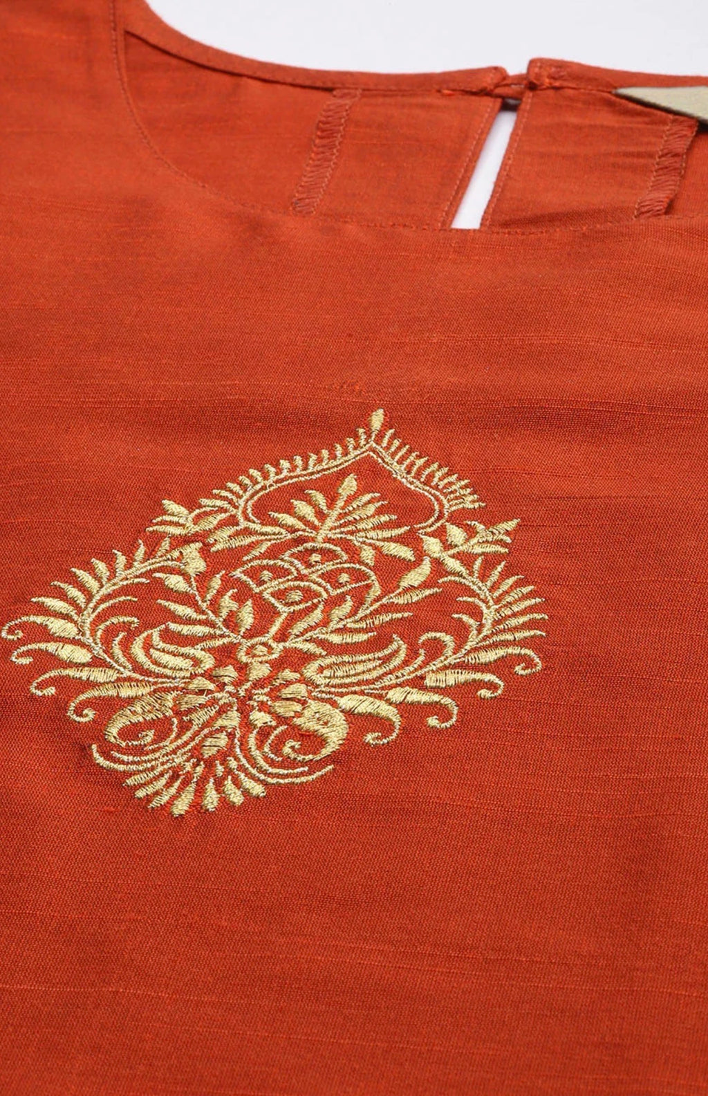 Silk Blend Ethnic Motifs Embroidered Kurtha Set with trousers and dupatta