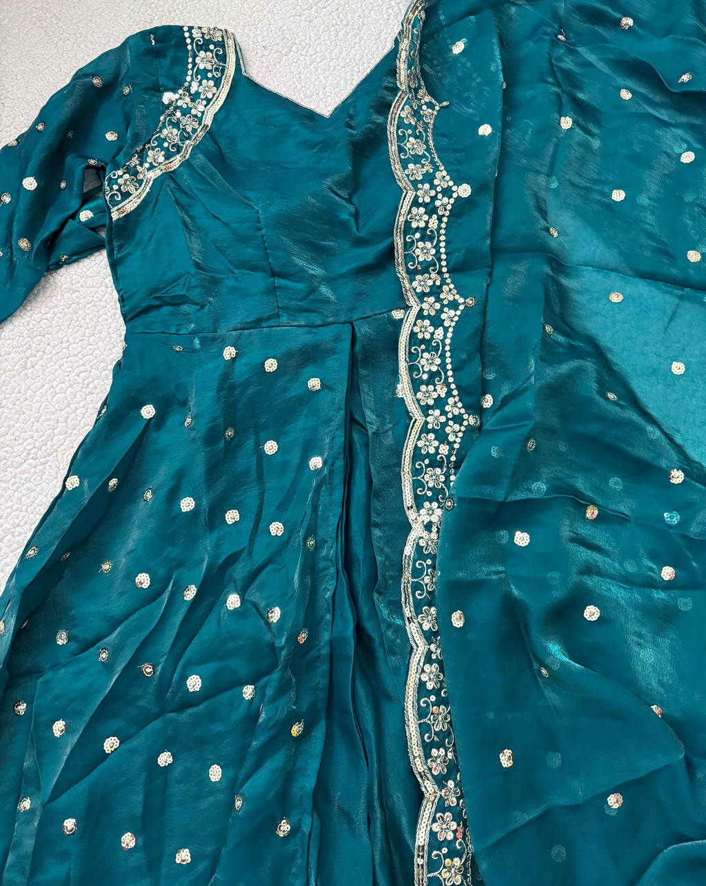Women Fandy Silk Festive Wear Suit