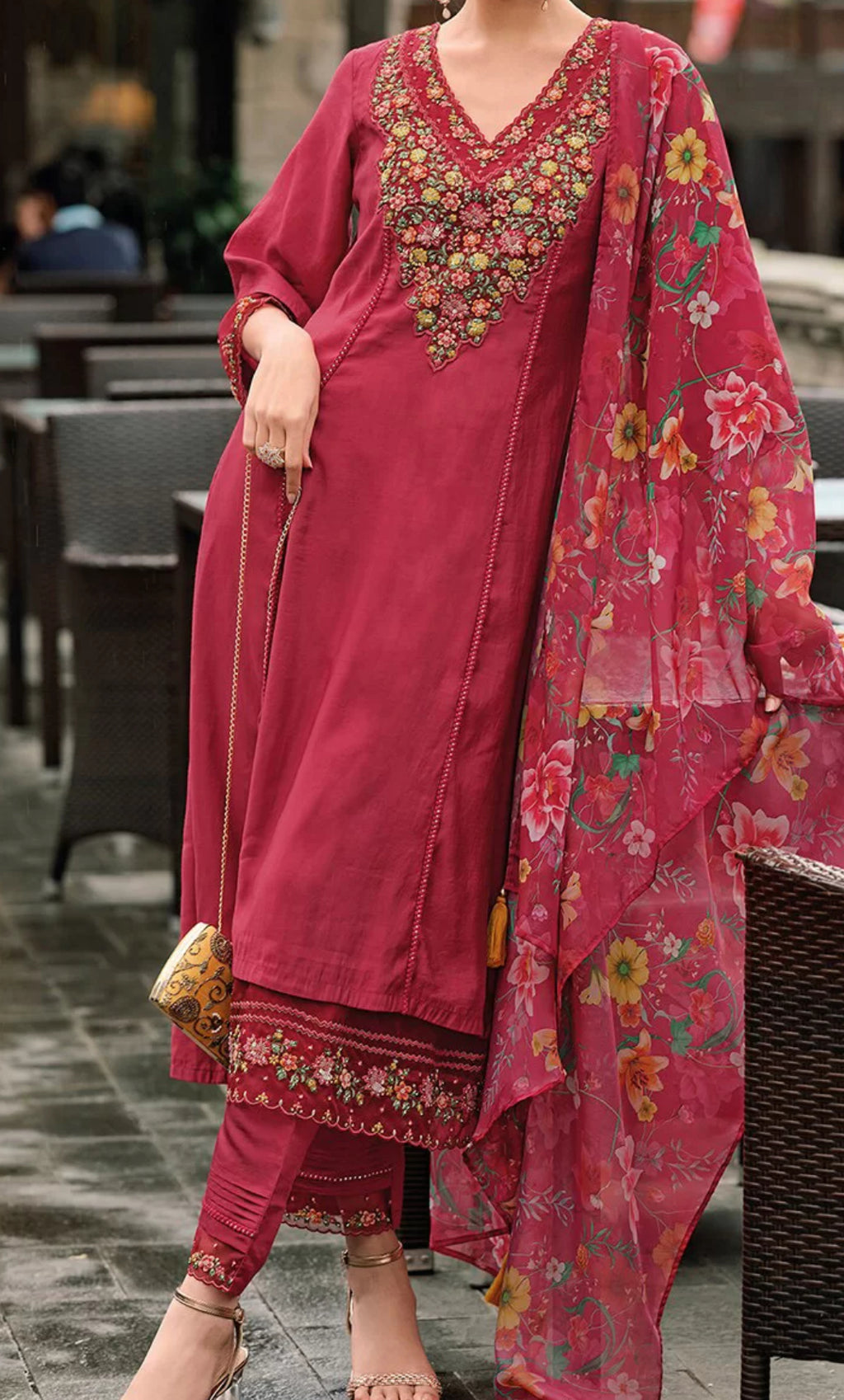 Women Silk Kurtha Set with Floral Embroidery and Thread Work