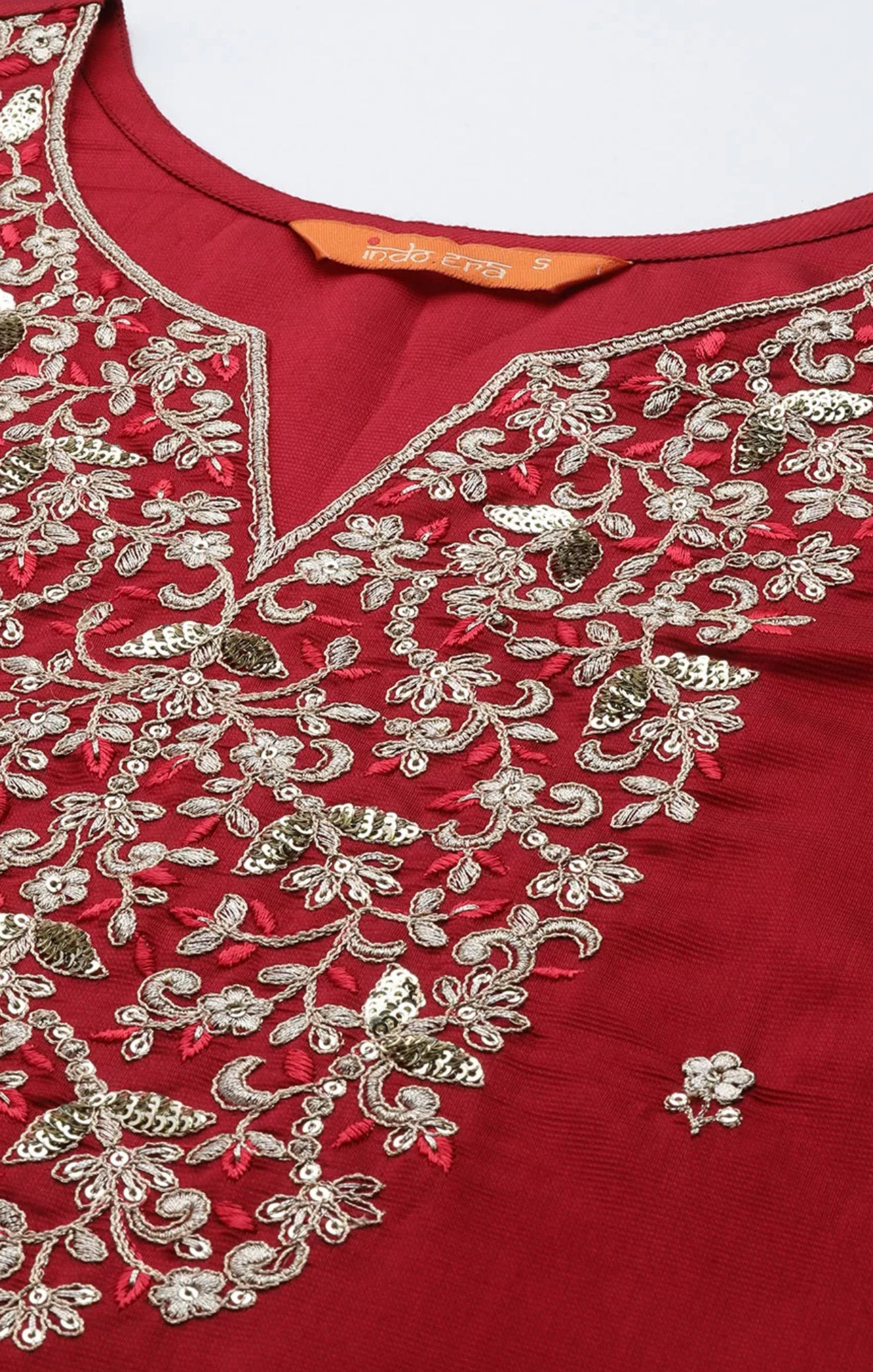 Women Red sequinned Ethnic Motifs Embroidered Kurtha with Trousers and Dupatta